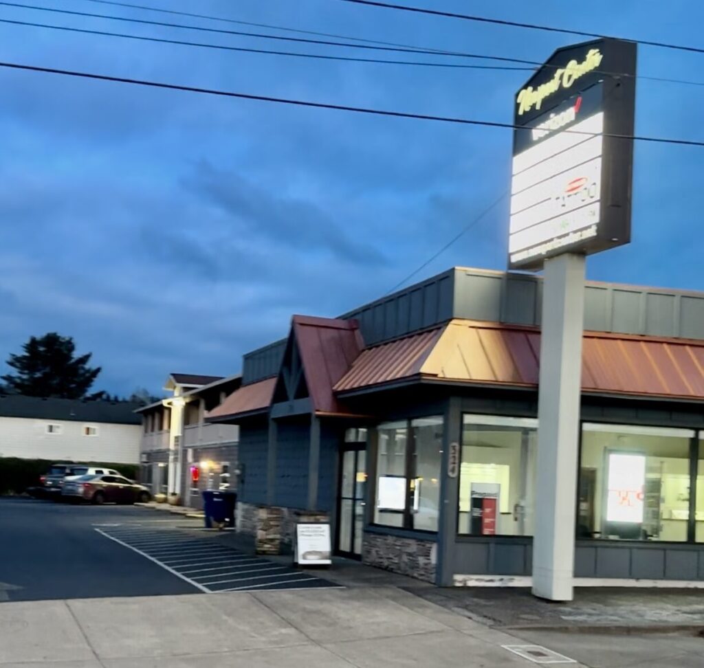 324 North Coast Highway unit 4 Newport, Oregon 97365